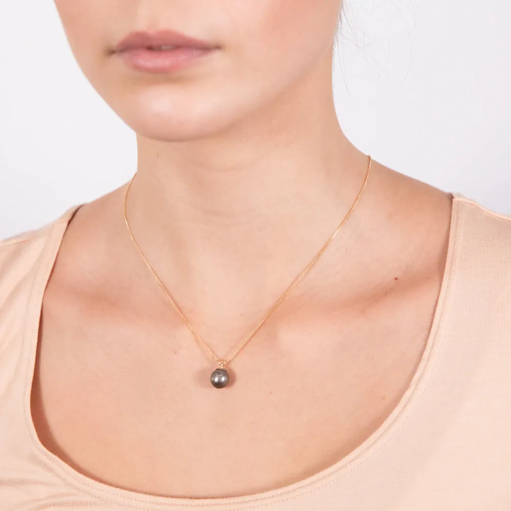 9ct Yellow Gold 8-10mm Tahitian Pearl Pendant on 45cm Chain Shiels