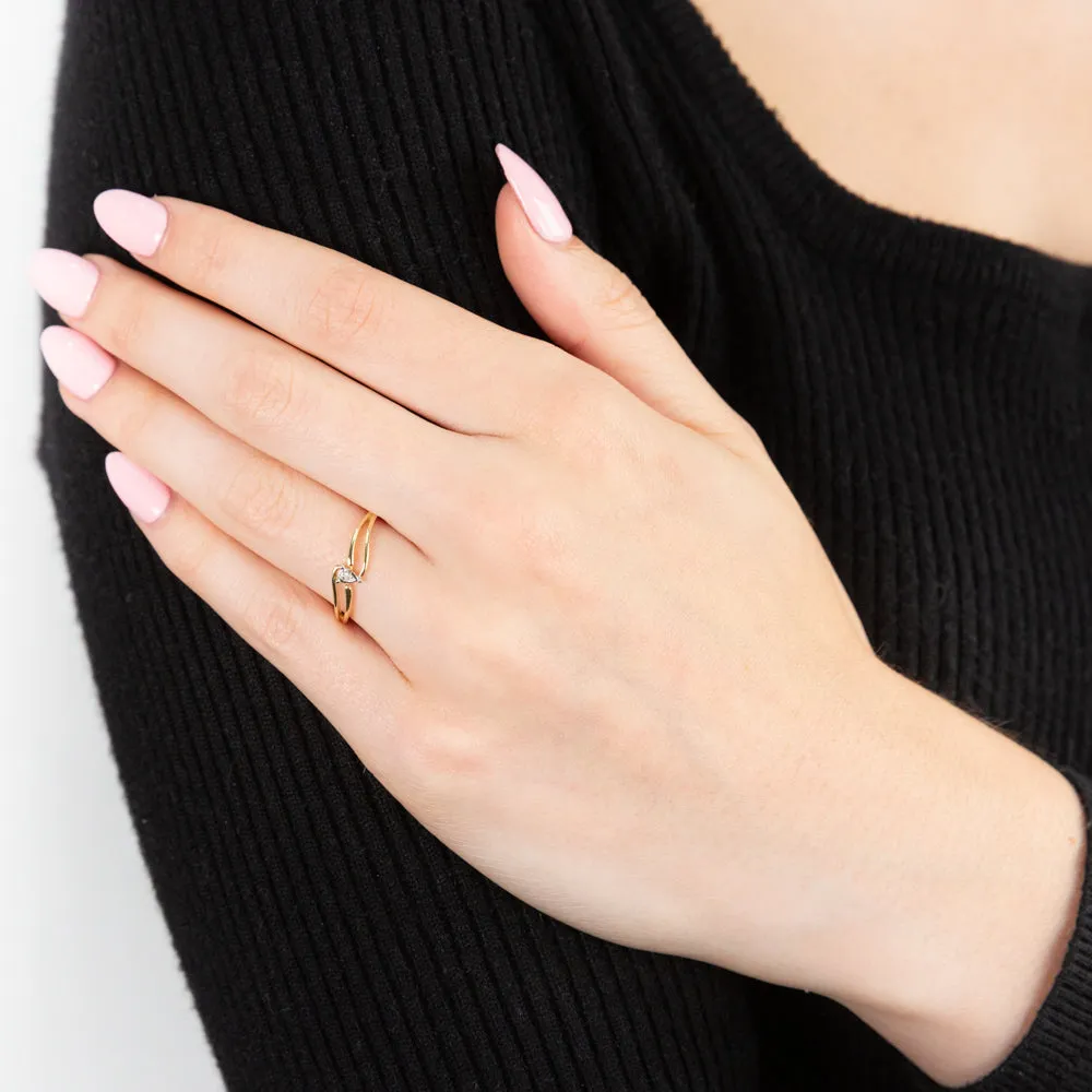 9ct Yellow Gold Diamond Ring Shiels