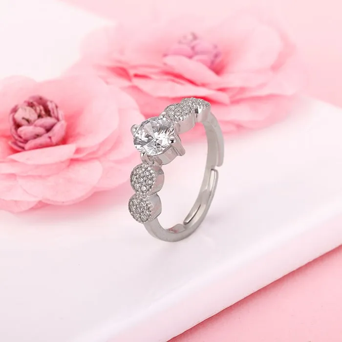 Anushka Sharma Silver Attracted To You Ring Giva