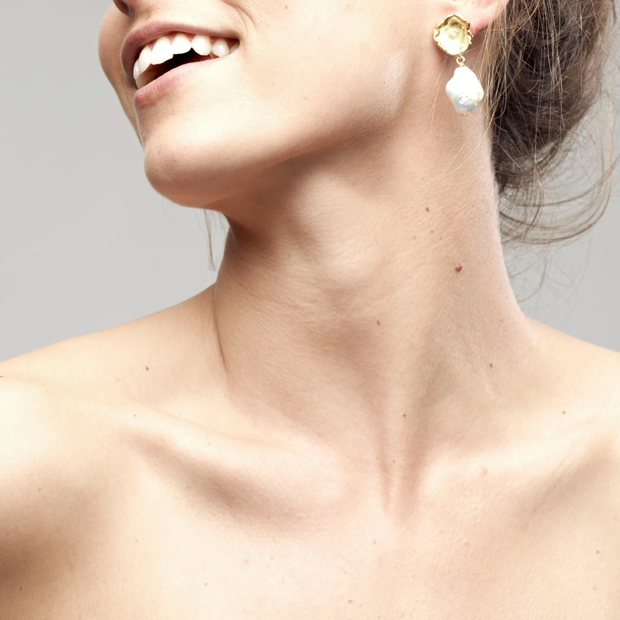 Arva Gold Plated Earrings w. Pearls