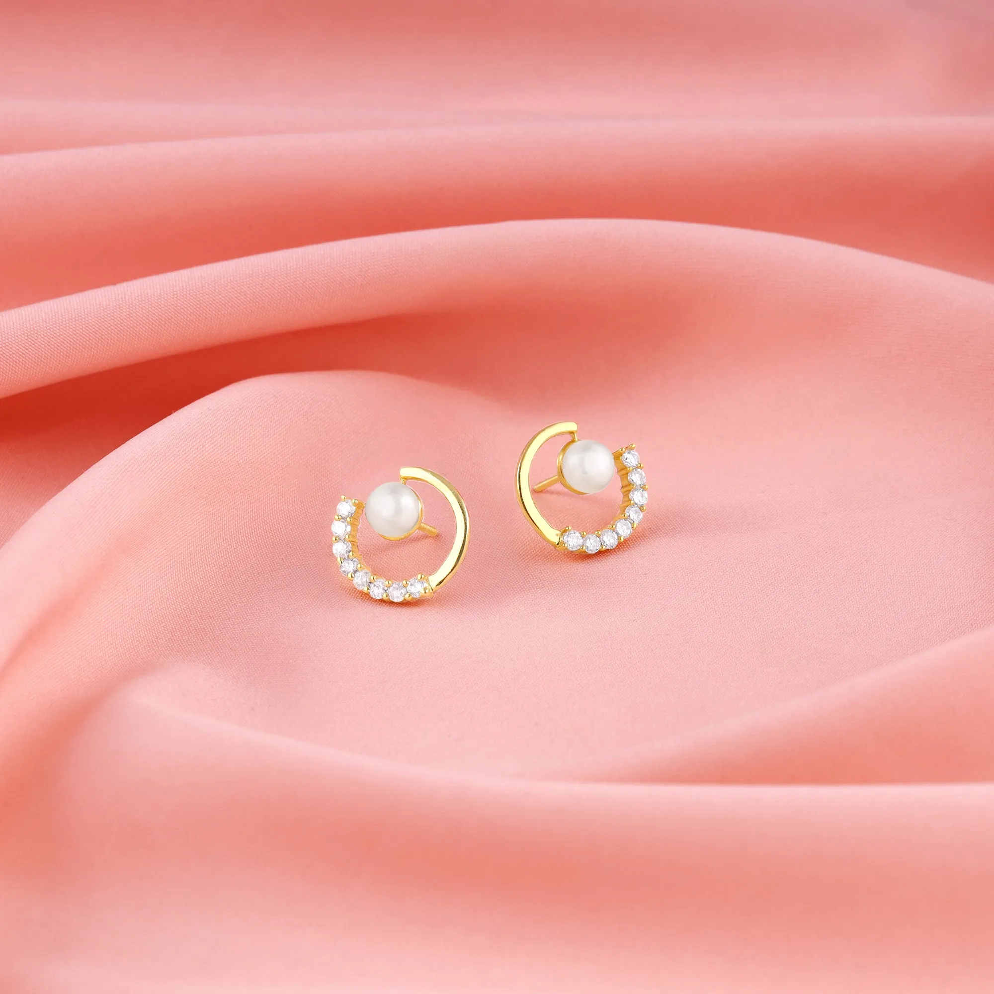Golden Encanto Earrings Giva
