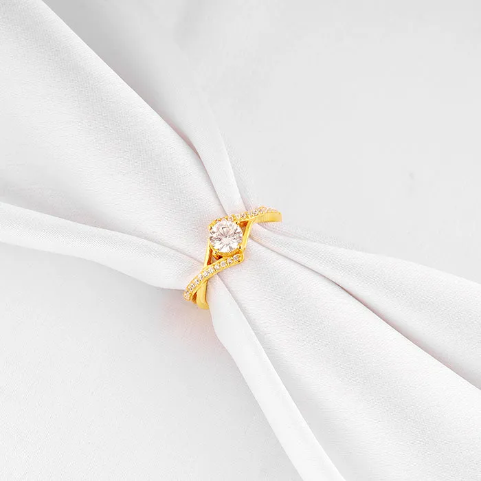 Golden Rhomboid Ring Giva