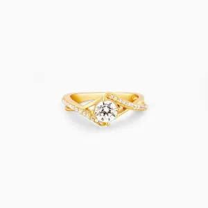 Golden Rhomboid Ring Giva