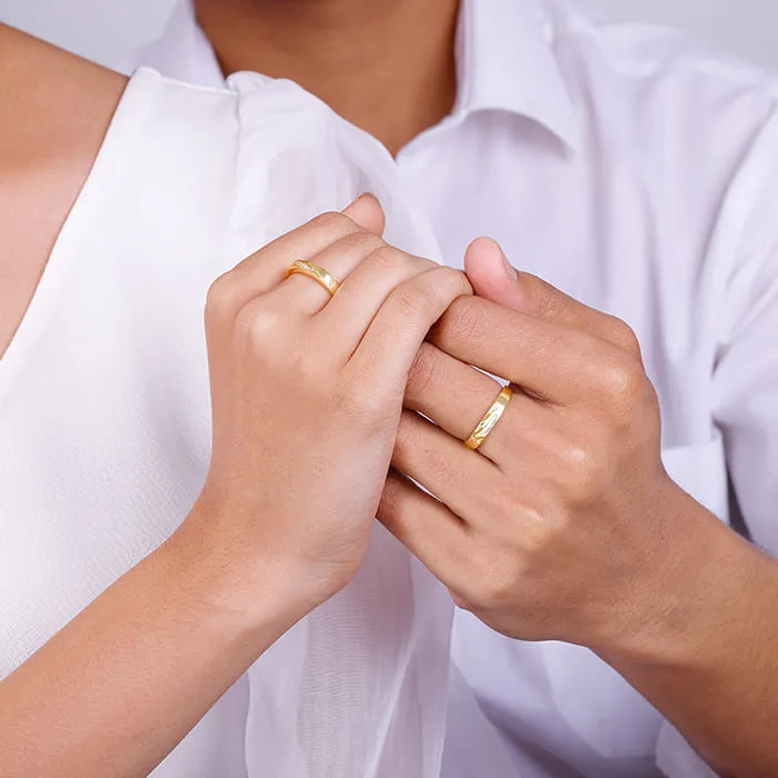 Golden Vintage Couple Bands Giva