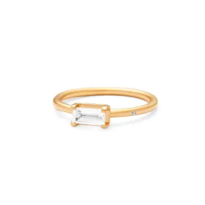 Nord 18K Gold Ring w. White Topaz