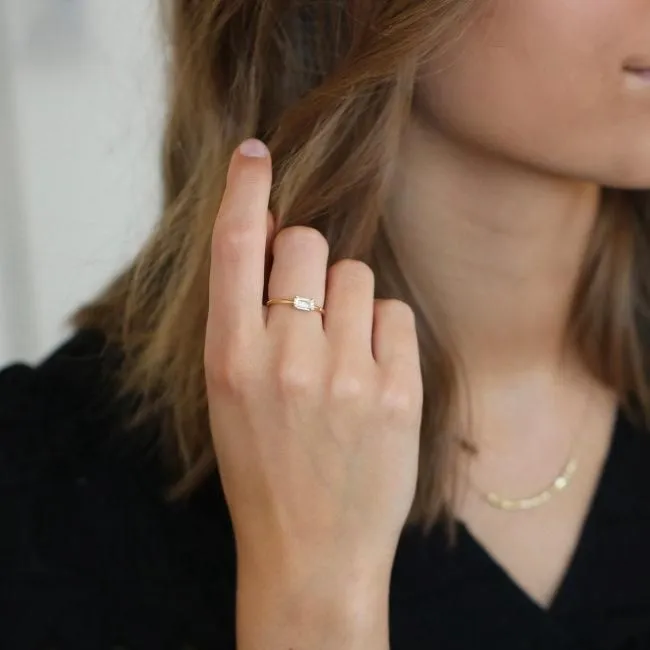 Nord 18K Gold Ring w. White Topaz