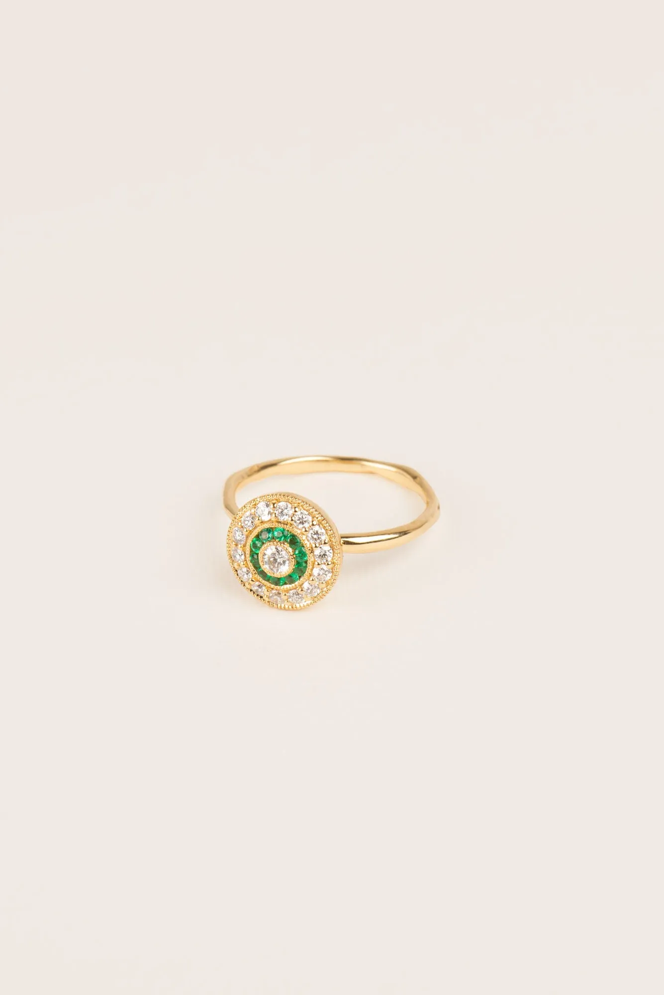 Rosas 18K Gold Ring w. Emerald & Diamonds