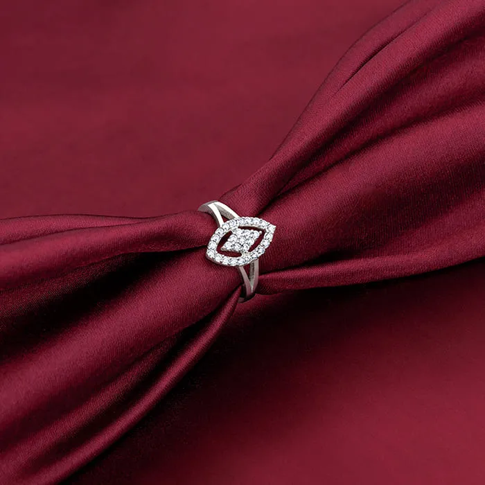 Silver Draped Dice Ring Giva