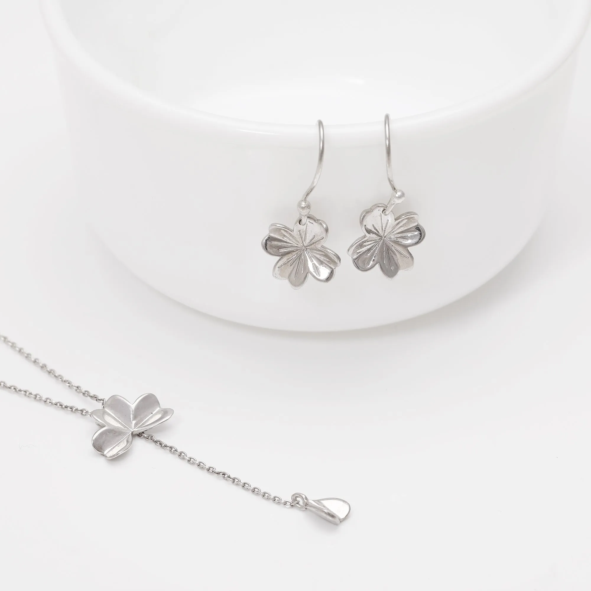Silver Falling Petal Necklace Set Giva