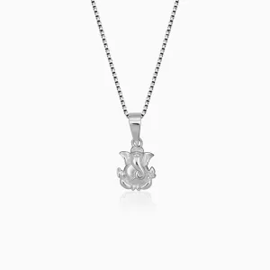 Silver Ganpati Pendant with Box Chain Giva