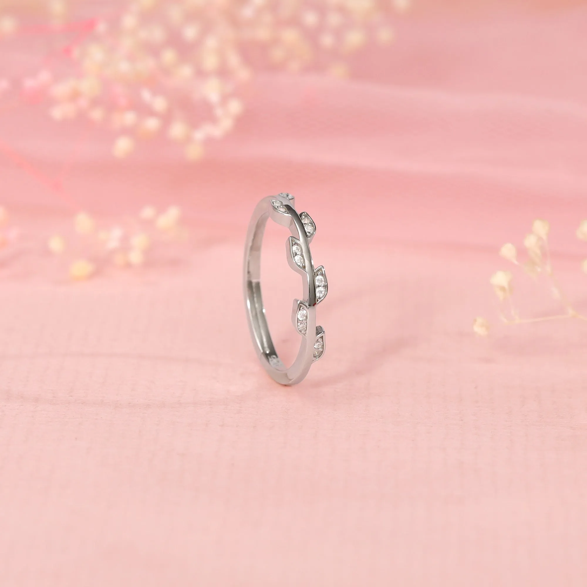 Silver Zircon Vine Shine Ring Giva