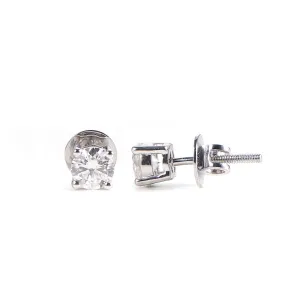 Solitaire 14K Gold Studs w. 0.20-0.50 ct Diamond