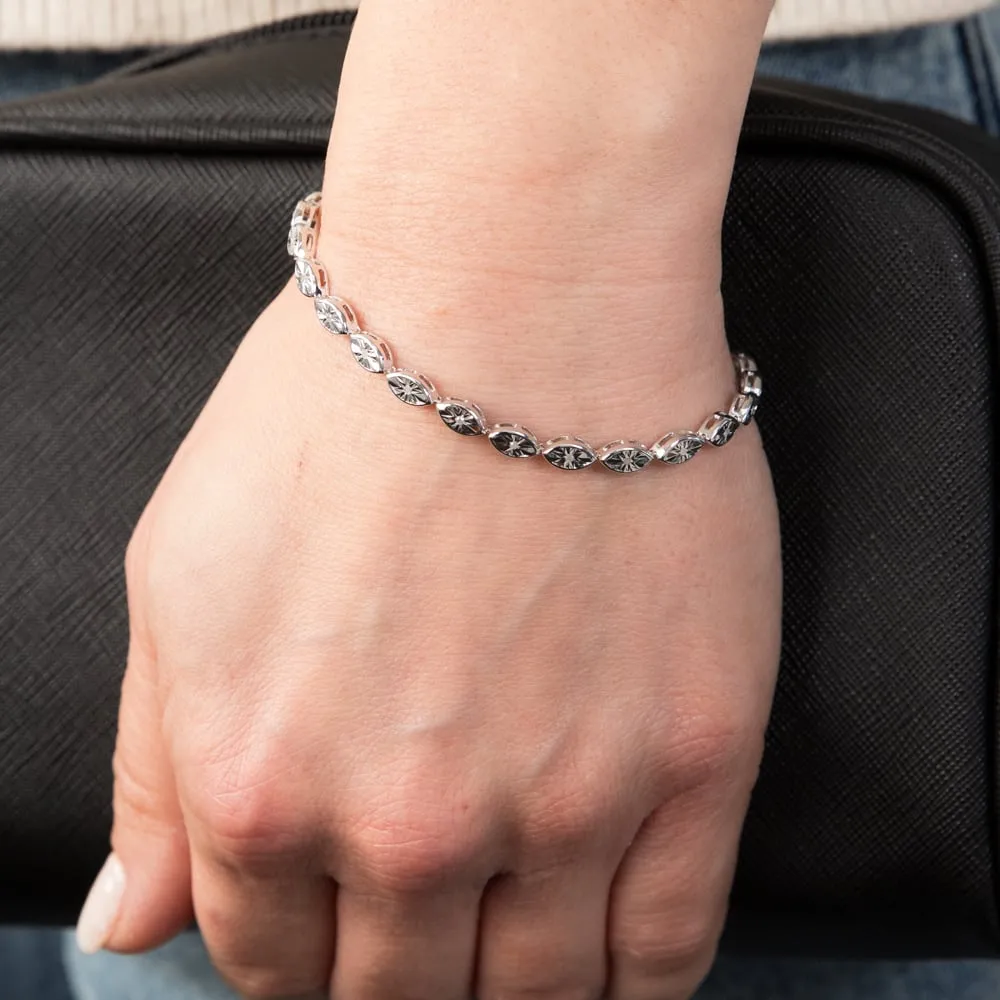 Sterling Silver 0.10 Carat Diamond 18cm Bracelet Set with 24 Diamonds Shiels