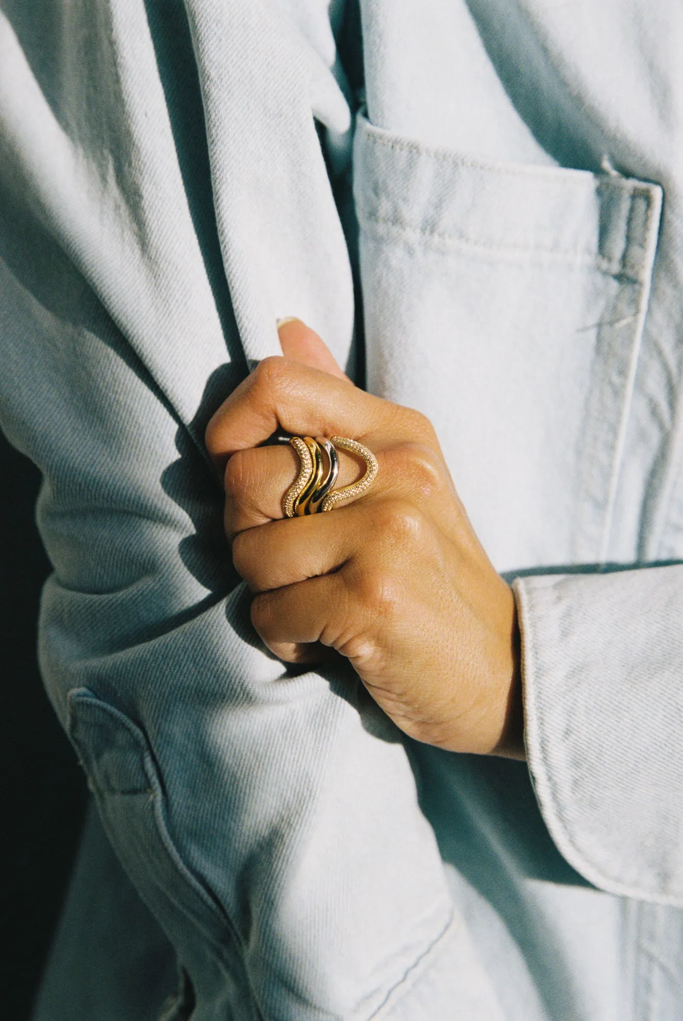 Thorn Band II Paved 18K Gold Ring w. Diamonds